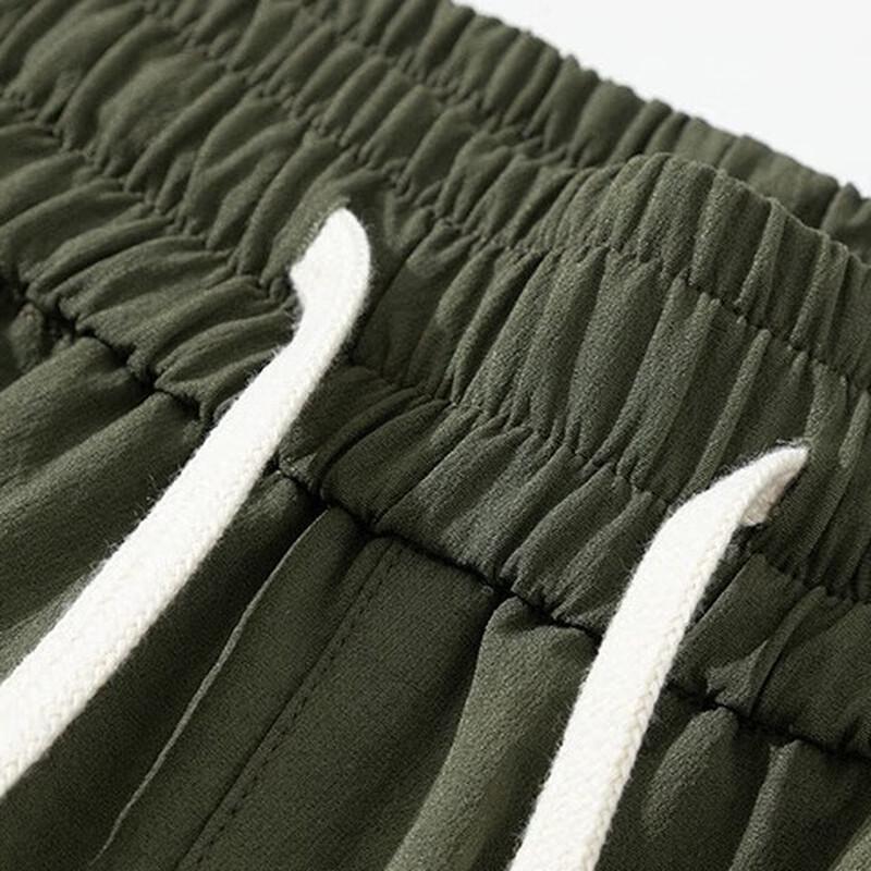 Jeanswest Men's Loose Fit Cuffed Cargo Jogger Pants