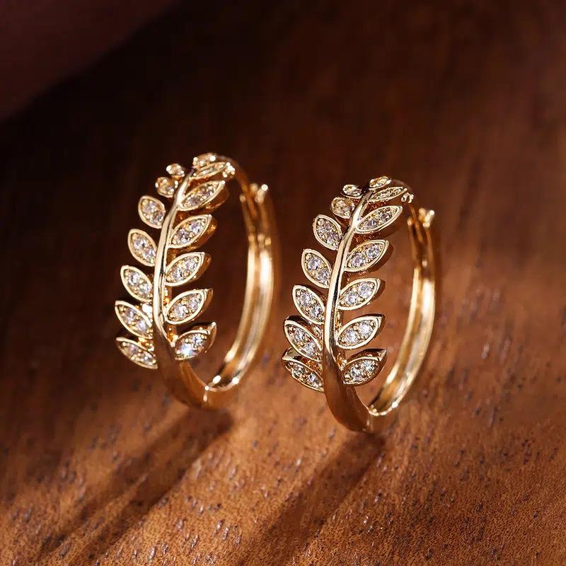 Cao Shi Exquisite Olive Branch Zircon Leaf Earrings