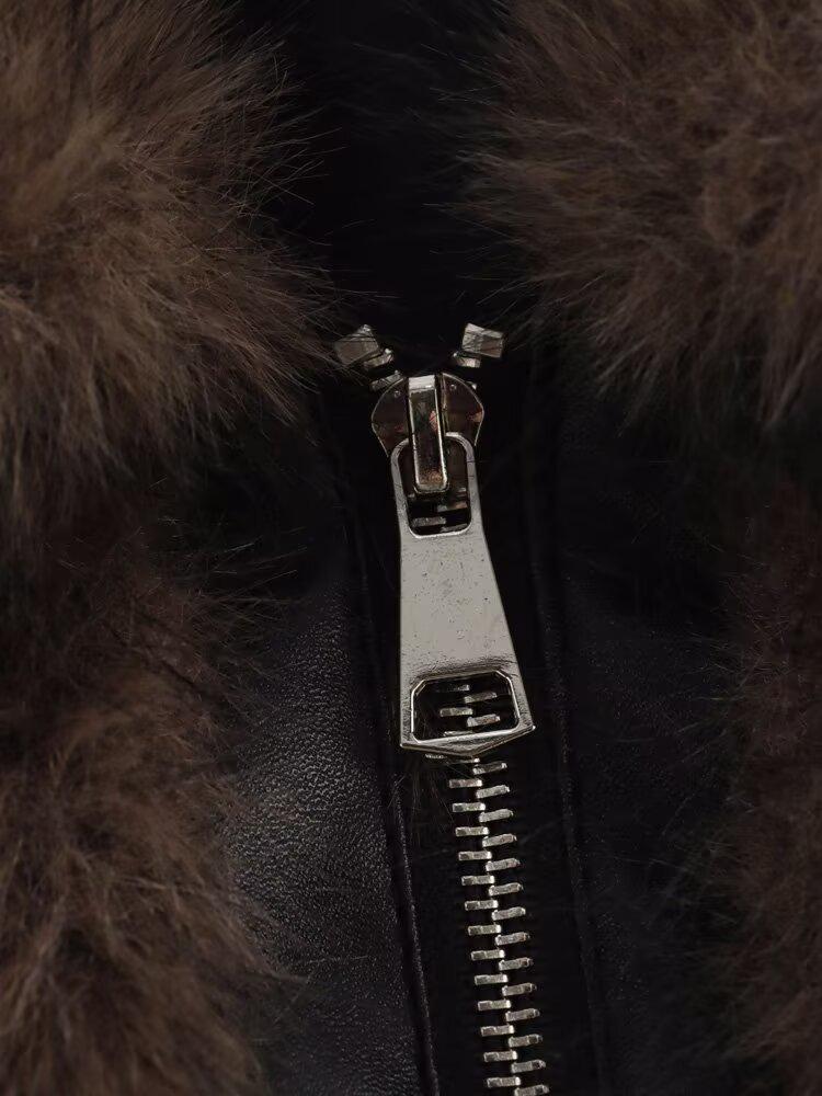 2024 Women's Fashion: European & American Style Plush Leather Faux Fur Coat