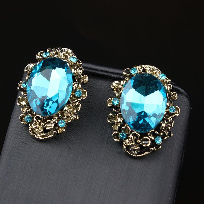 2026 European and American Retro Crystal Gemstone Stud Earrings Fashion Temperament Versatile Earrings Simple Ear Jewelry