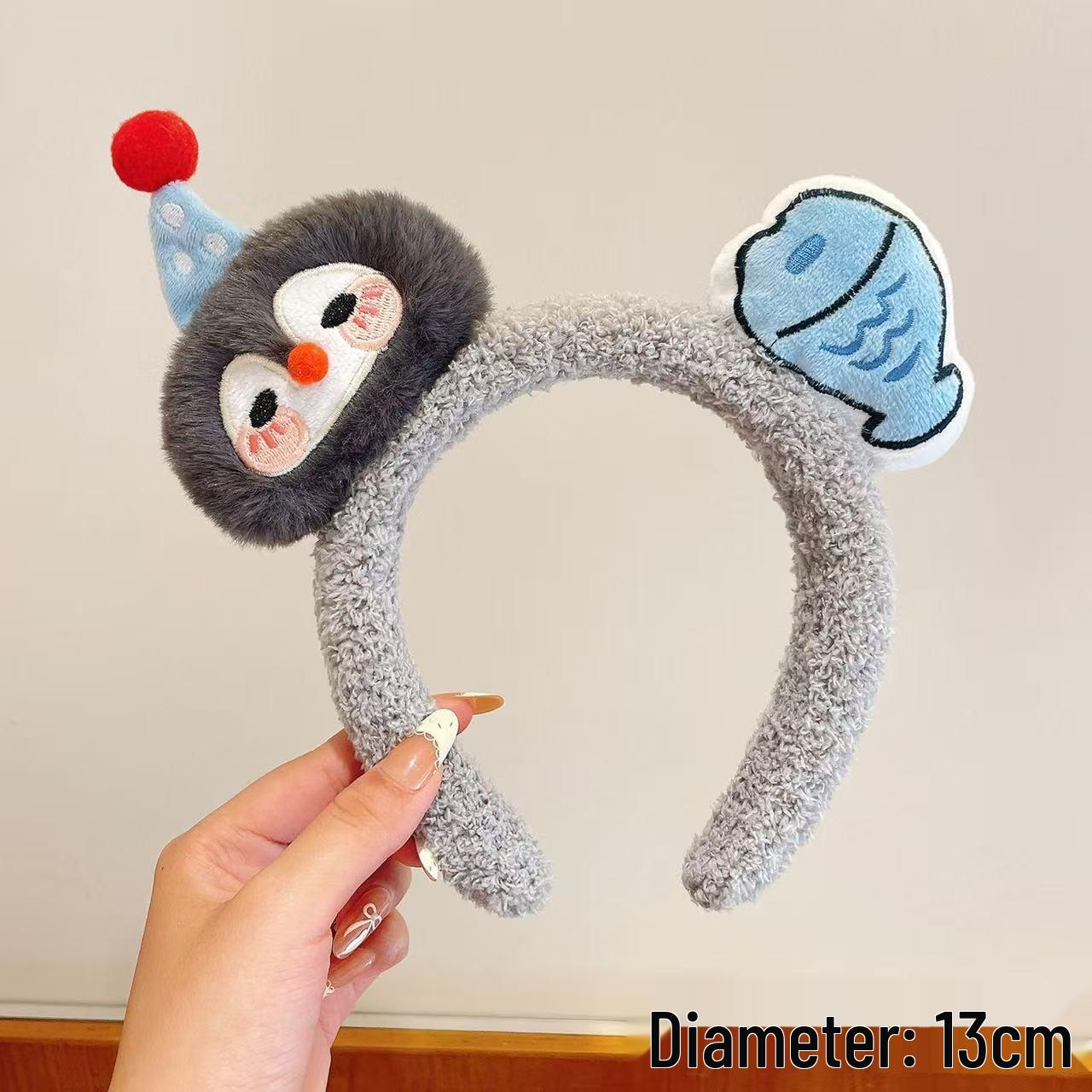 

Adorable Penguin Headband for Women - 2025 Non-slip, Fluffy, Cute & Funny Wash Face Hair Accessory