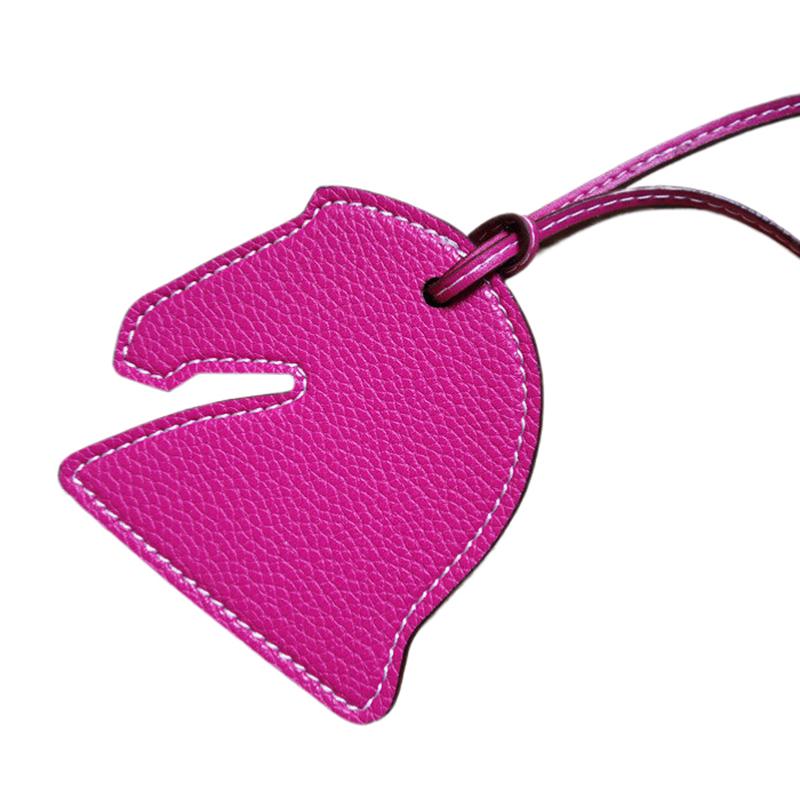 Nový trendy kožený roztomilý kreativní personalizovaný přívěsek na klíče s koňskou hlavou dámský přívěsek na batoh přívěsek na tašku doplňky