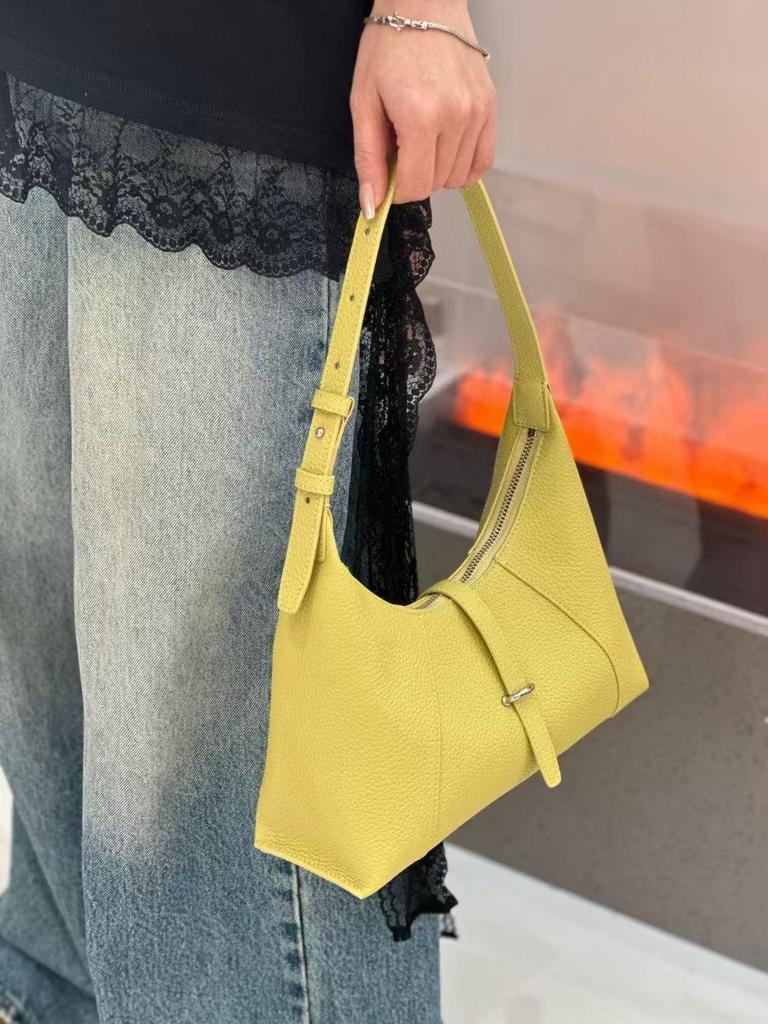 2025 Korean Style Genuine Leather Underarm Bag - Women's Versatile Fashionable Crescent Baguette Handbag