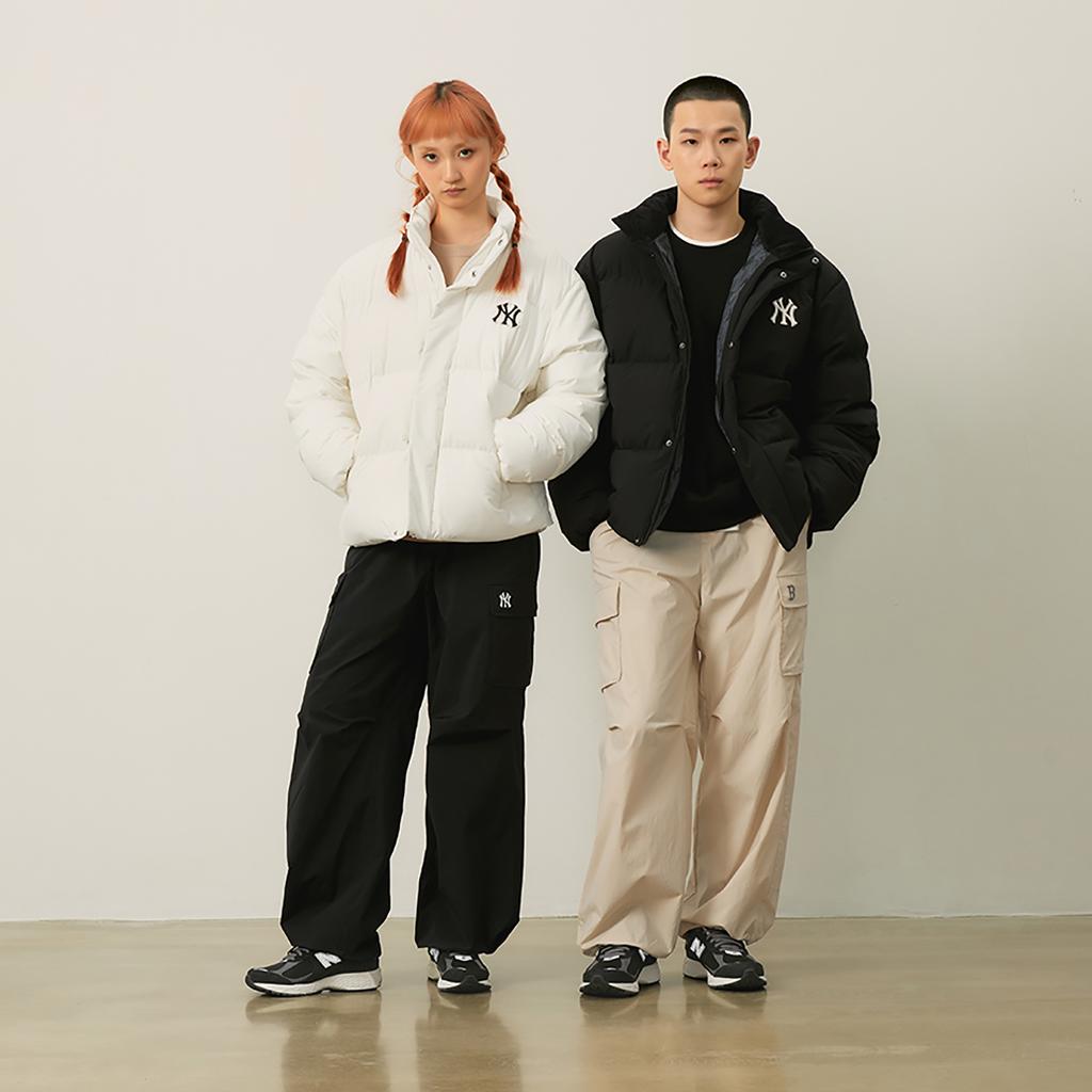 New MLB MONOGRAM Collection New York Yankees FW24 Down Jacket Unisex Cream 3ADJM1646-50CRS