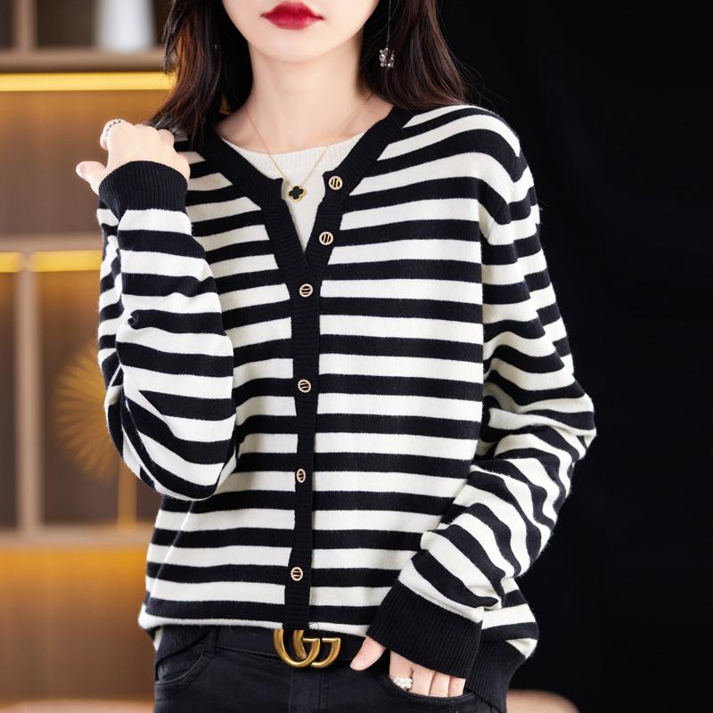 

Новый женский вязаный кардиган с V-образным вырезом, контрастными цветами, полосатым узором, свободного кроя, универсальный топ «двойка» для осени и зимы XXL