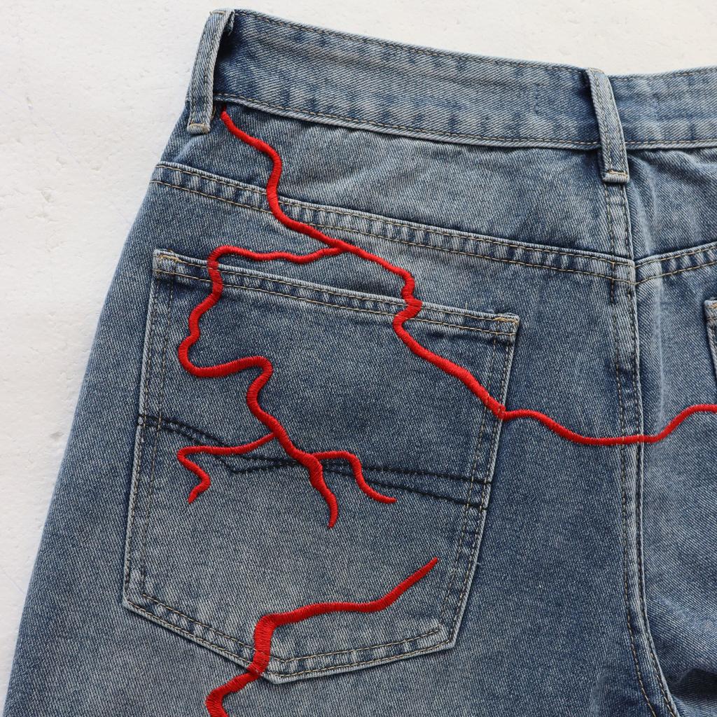 Men's Lightning Embroidery Denim Shorts, Dark Hip Hop Street Loose Knee Length Shorts With Graffiti Letter