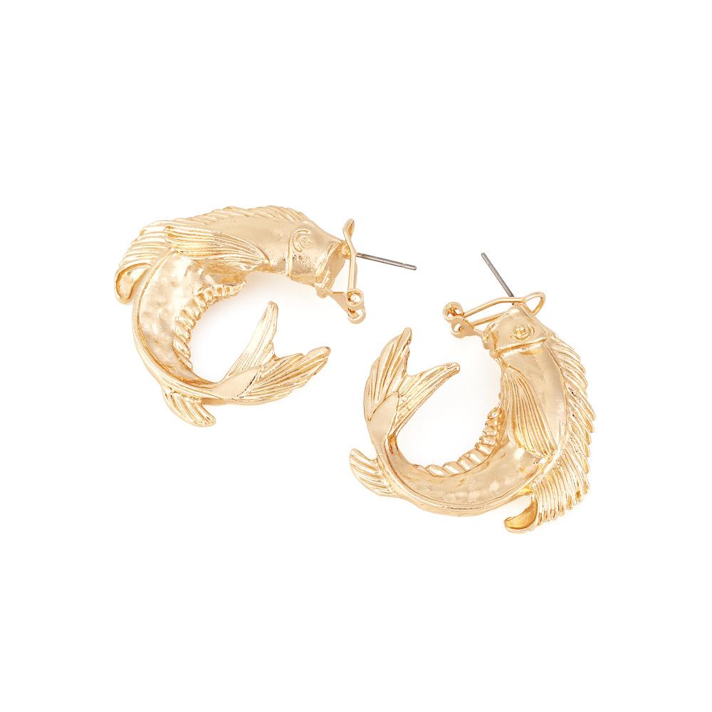 Metal Embossed Fish Shape Animal Geometric Earrings Women's Exaggerated Pop Dangle Earrings Banquet Jewelry Accessories Digadagu