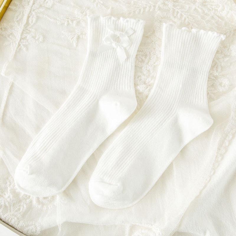 Sweet Japanese-Style White Lace Trim Mid-Calf Socks – Soft, Solid Summer Socks for Women