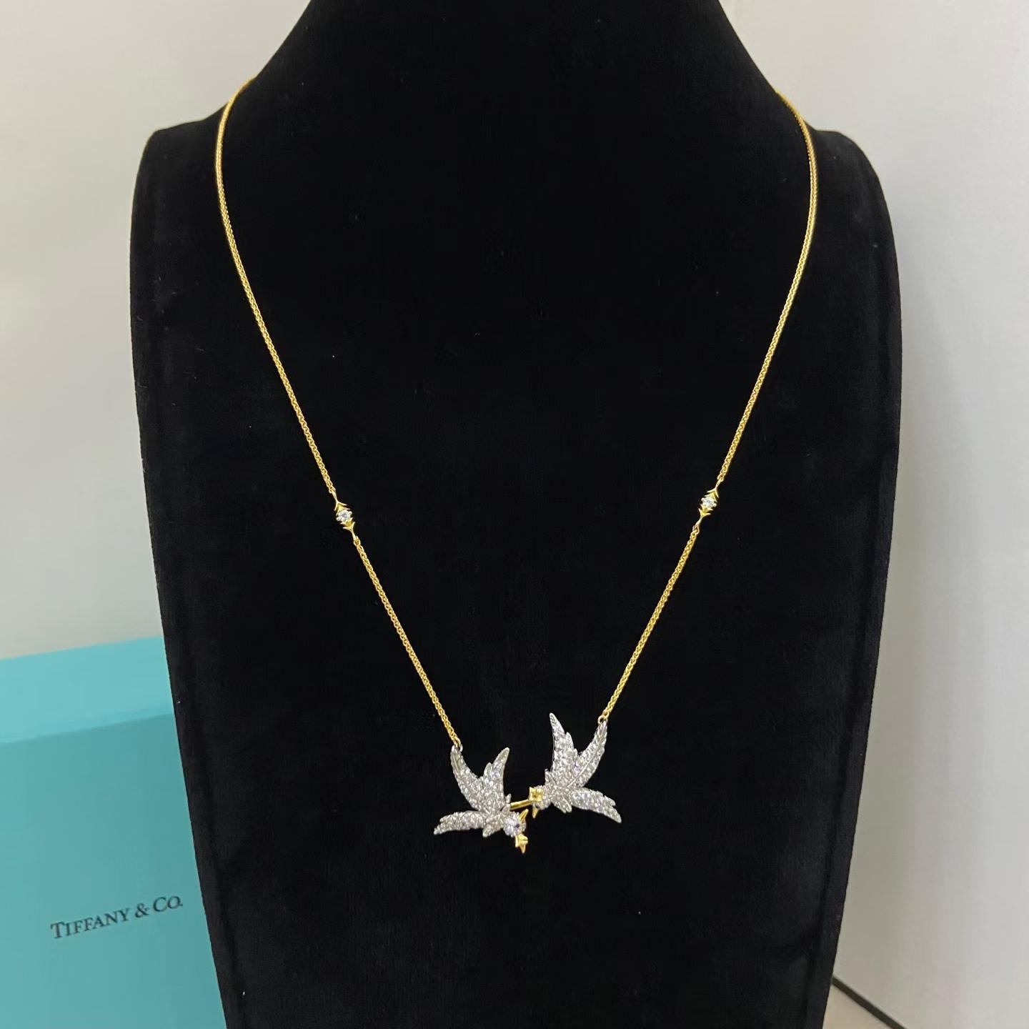 Doppelvogel Diamant Halskette: Eleganter T-förmiger Steinanhänger mit kleinem Vogelmotiv gray