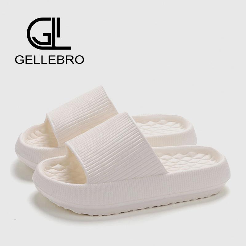 

EVA slippers step on shit feeling household women summer thick bottom home bathroom men couple home cool slippers men 44/45