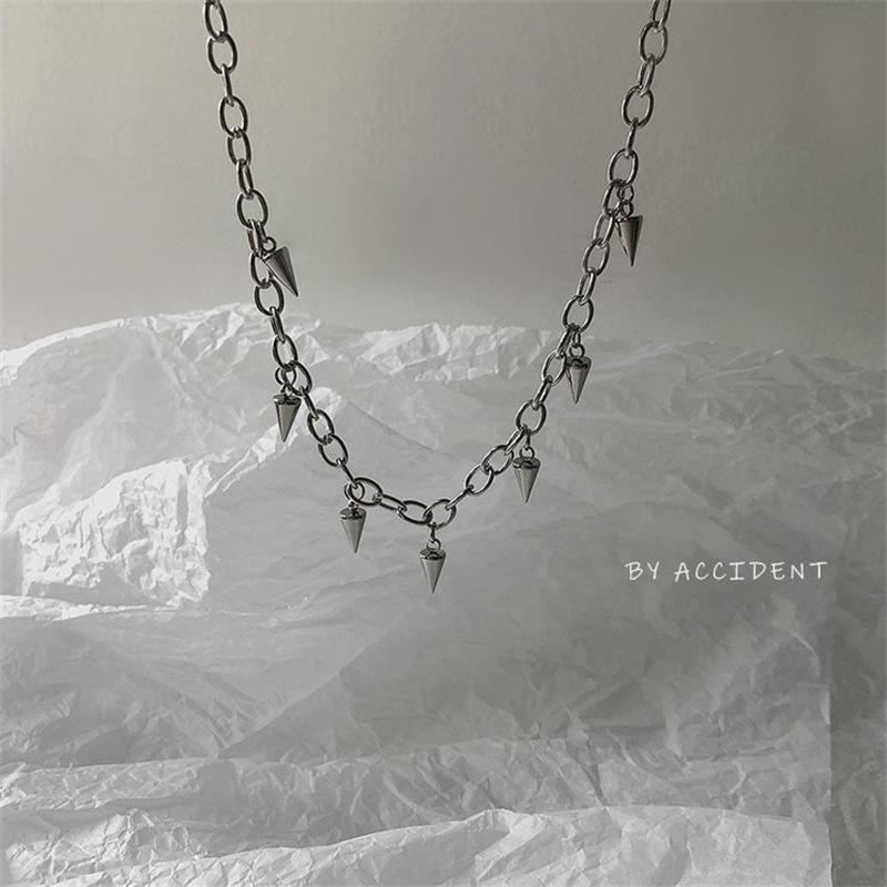 Ahle Design Choker Halskette für Damen Mädchen Mode Statement Quasten Halskette Geschenk für Freundin Punk Hip Hop Hals Schmuck