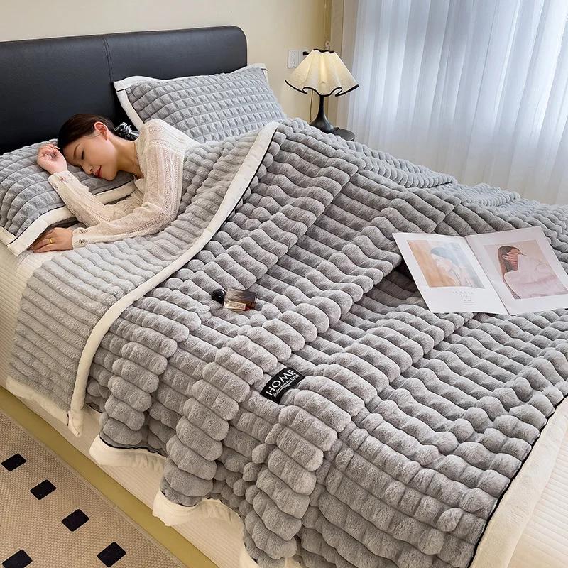Autumn Winter Warm Sleeping Soft Comfortable Flannel Fleece Blankets for Bed Home Cozy Thickened Warmth Quilt Faux Rabbit Fur