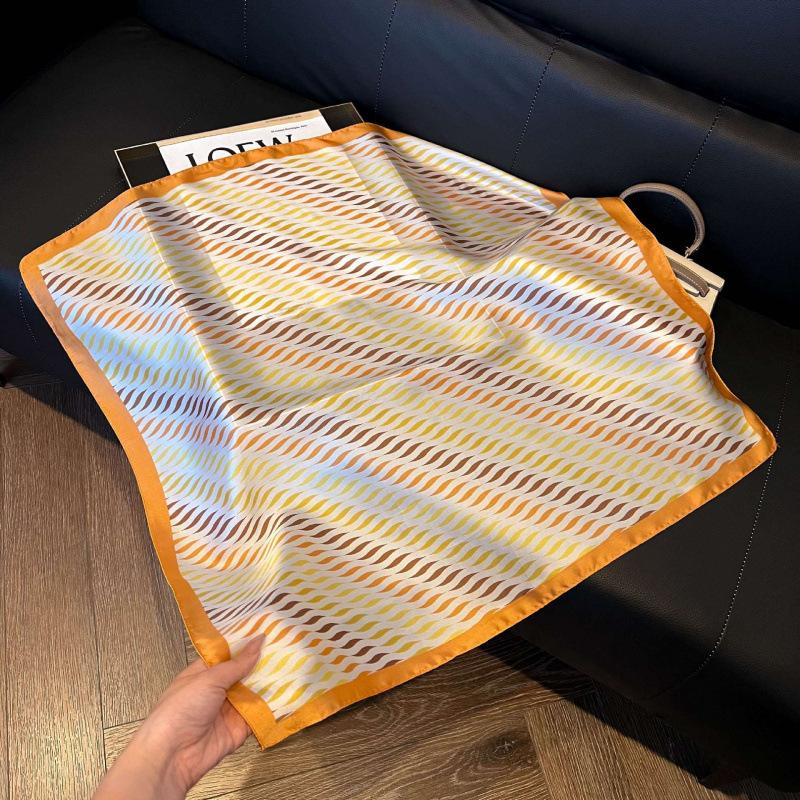 Fashion Black and White Printing Temperament Square Scarf Imitation Silk Korean Version Decorative Scarf Scarf Professional Decorative Shawl Silk Scar
