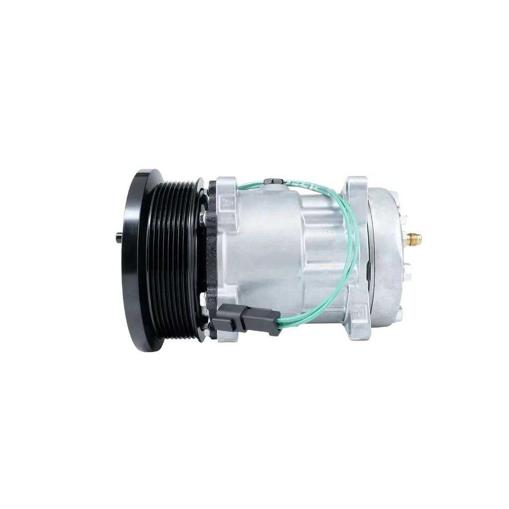 The 7H15 Compressor fits models SD7H15-4726, 4487, U4726, U4487, 218-0324, and 141967.