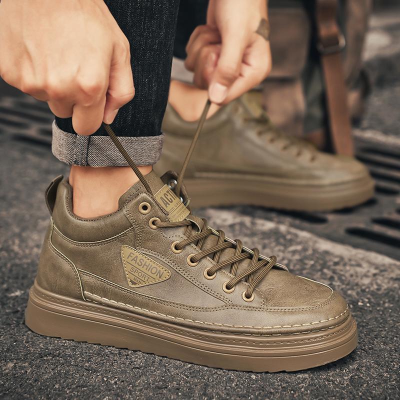 Men‘s Riding Boots Breathable Punk Running Shoes Casual Sports Shoes Men's Casual Sneakers New Large Size Waterproof Men Shoes