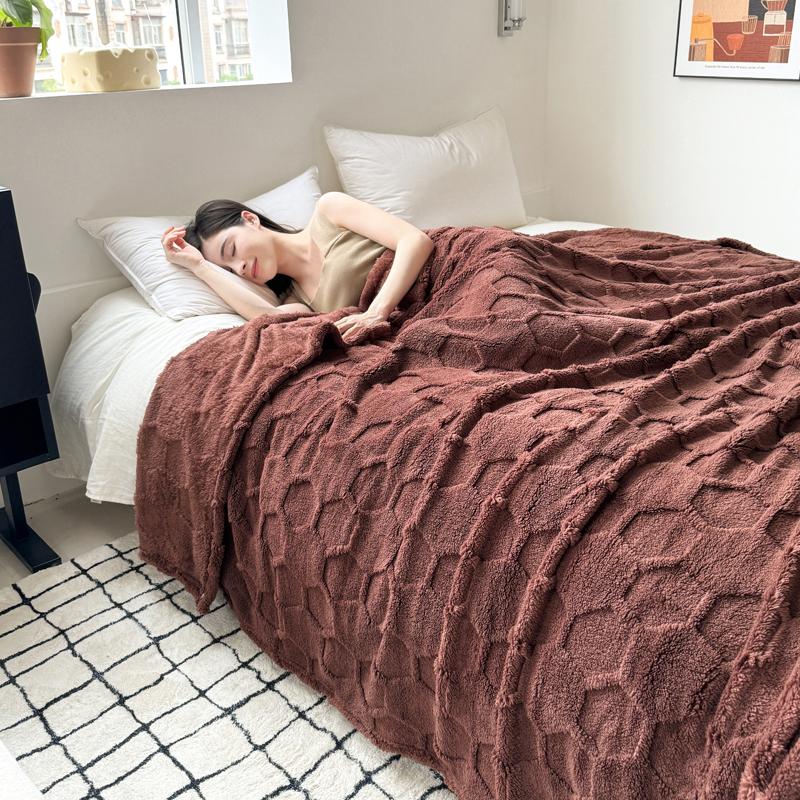 Super Soft Blanket Warm Flannel Plaid Solid Color Bedsheet Sofa Towel Nap Shawl Skin-friendly Blankets cobijas de camas