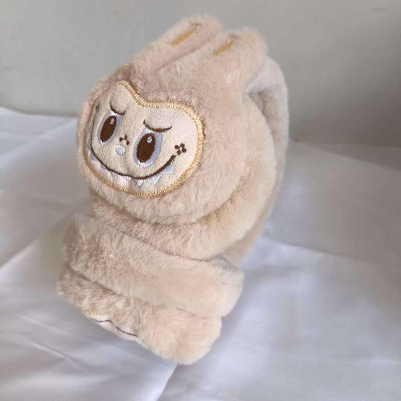 

Прекрасные зимние теплые наушники-грелки для ушей Labubu, плюшевые наушники для женщин, игривые наушники для девочек, защита от холода, теплые