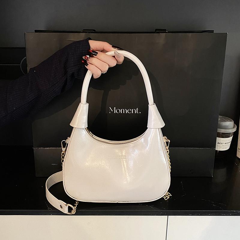 IELGY Fashion Patent Leather Portable Crescent Bag Underarm Bag