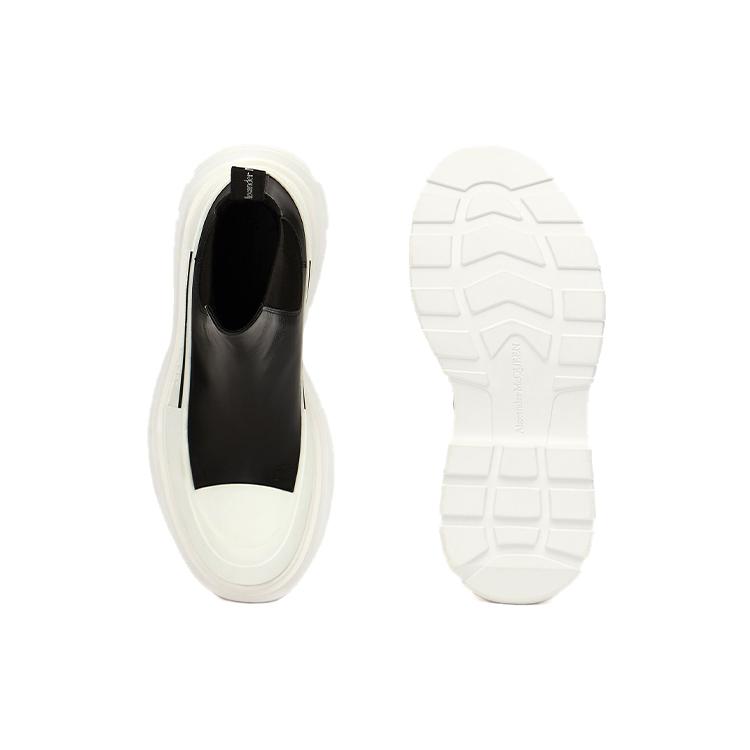 Alexander McQueen Chelsea Tread Ankle Boot Black White Women's 635714WHZ611071