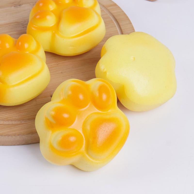 Cute Cat Paw  Toy Slow Rebound Soft Squeeze Fidget Stress Reliever for Kids Adults Party Favor Gift