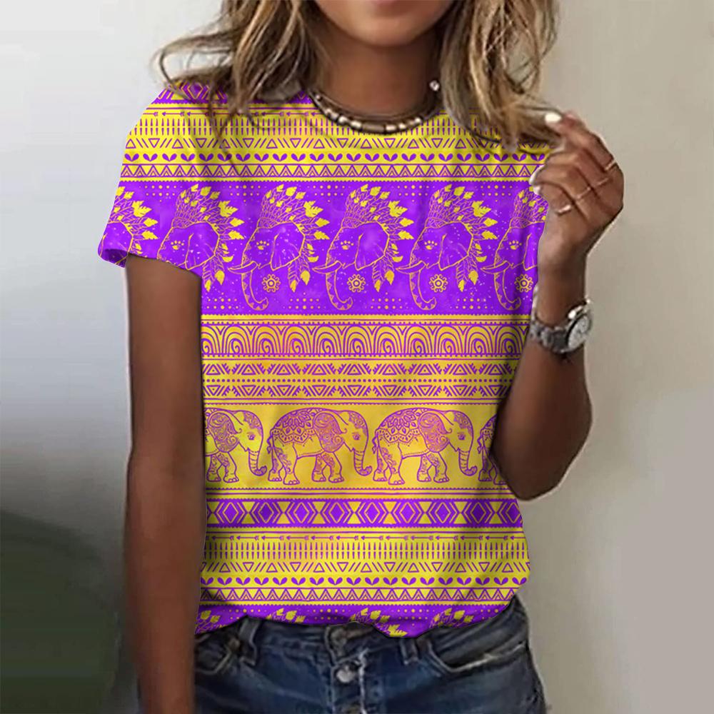 Female ethnic elephant 3D printed T-shirt, retro animal printed T-shirt, round neck casual summer T-shirt, loose short sleeved T-shirt