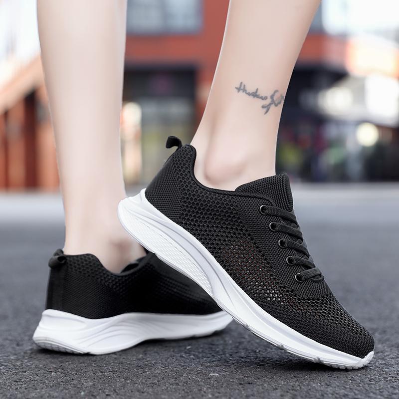 Fashion Women Sneakers Summer Hollow Breathable Sports Thick Sole Wear-resistant Lace Up Training Shoes Hot Selling Casual Running Shoes