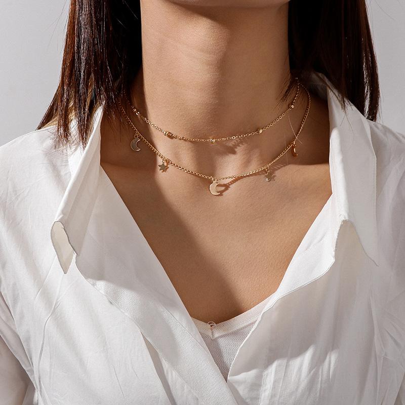 Einfache Doppelschicht-Choker-Halskette für Damen, modisch, kurze Anhänger, Mond, Stern, Schlüsselbein-Halskette, französischer Alltagsschmuck