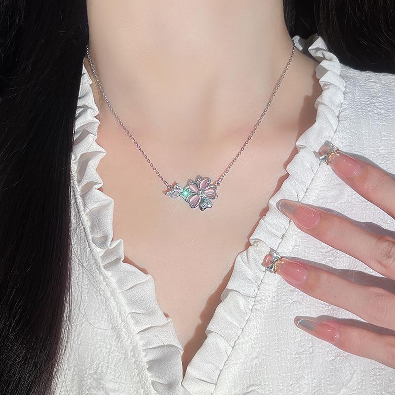 Pink Zircon Flower Necklace Female Mori Sweet Commuter Stainless Steel Clavicle Chain