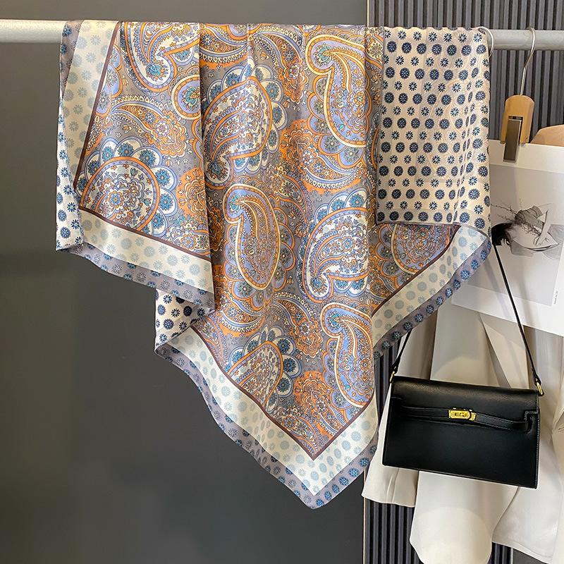 90×90Cm Retro Double-Sided Printed Scarf Neck Scarf High-End Fashion Age-Reducing Silk Scarf Fashionable Scarf With Shawl