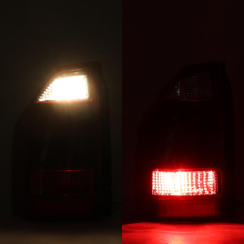For Mitsubishi Pajero V73 2003-2007 Car Rear Tail Light Warning Brake Light Turn Signal Fog Lamp Auto Parts Taillight Assembly