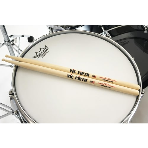 VIC FIRTH AMERICAN CUSTOM (MAPLE) Drumsticks VIC-SD2