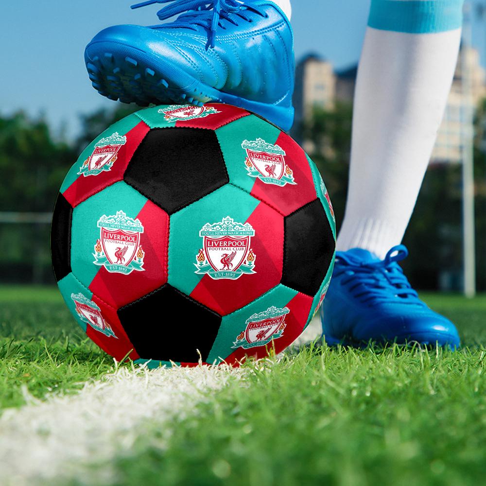 Fußball in Größe 5 mit Liverpool Football Club Thema, geeignet für Spiele drinnen und draußen, ein Geschenk für jeden geeignet.