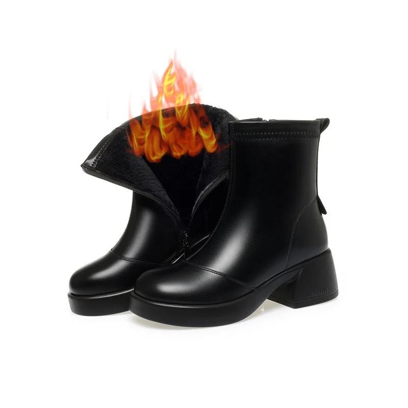 

5,5 см Элегантные Короткие Ботильоны из Мягкой Кожи Женские Туфли на Платформе Осень Зима 2025 Средний Блочный Каблук Плюшевые Теплые Ботинки Офис Мама 40