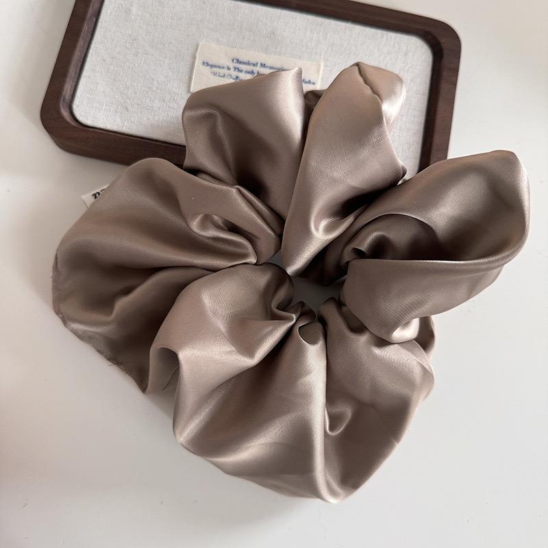 Large Scrunchies Satin Fabric Solid Color Hair Tie Elastic Hair Band Ponytail Holder Elegant Women Hair Accessories