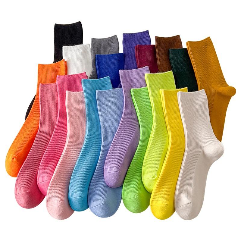 Female Spring and Autumn Color Boneless Deodorizing Sweat Absorbing Pile Socks