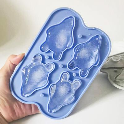 Eiswürfelform mit Deckel Liegender Bär Flexible Silikon-Eiswürfelform Auslaufsicher Stapelbarer Eiswürfel-Aufbewahrungsbehälter für die Heimbar