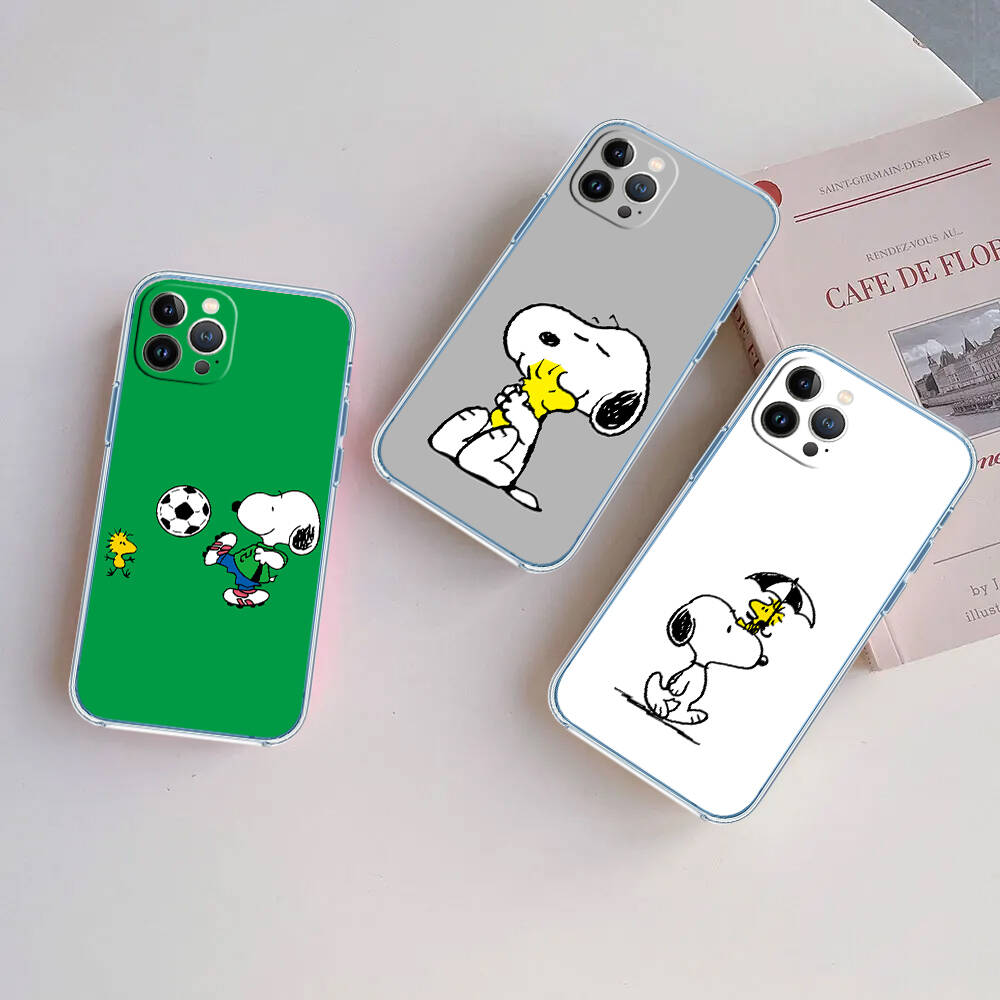 Cartoon Snoopy Phone Case for Motorola G14 G15 G24 G30 G31 G32 G34 G41 G42 G51 G52 G50 G60S G60 G62 G72 G71 G73 G84 G85 G200 E32