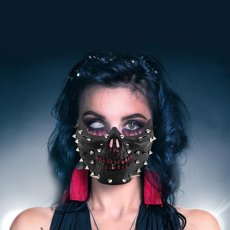 Rhinestones Rivet Mask Masquerade Mask Half Face Mask Halloween Cosplay Accessories for Women Men Masquerade Cosplay