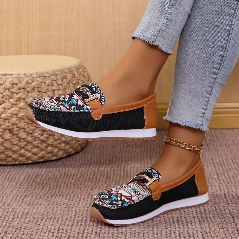Fashion Female Shoes On Sale 2024 New One Kick Women's Flats Autumn Round Toe Mixed Colors Flat Casual Comfortable Large Size Shoes