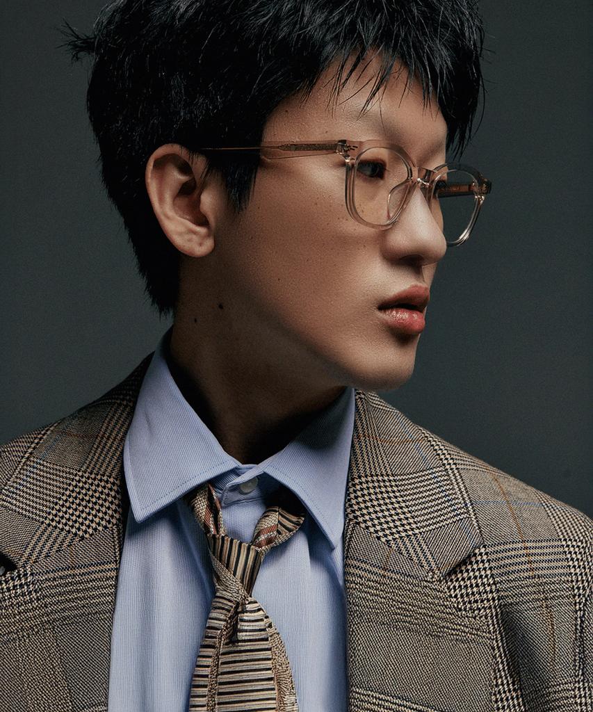 Seupeulingseuteulingseu Classic Horn-Rimmed Glasses Eye Number 5 [Cognac]