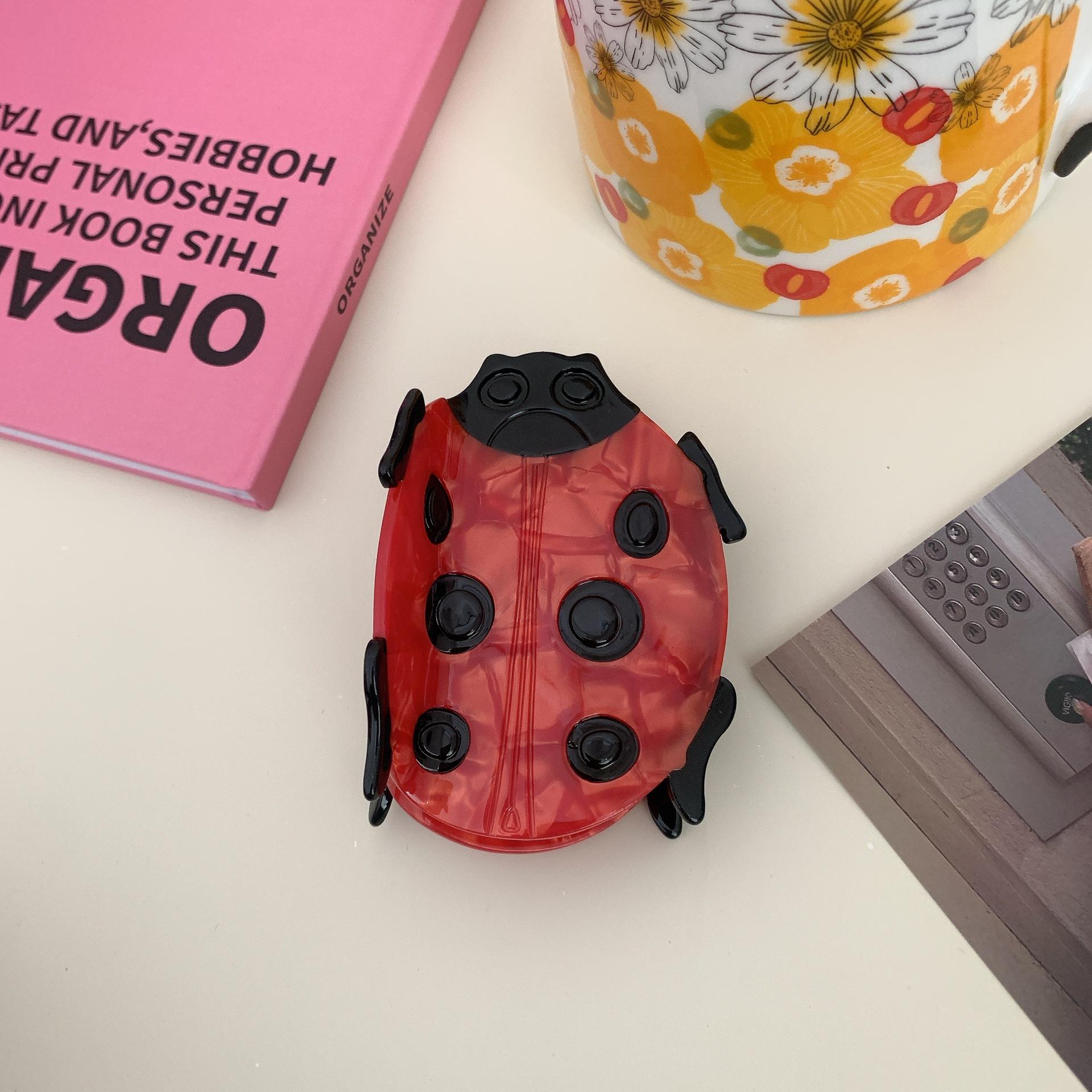 

1 шт. панк-стиль животное мультяшный ацетатный зажим для волос, противоскользящий и удобный захват, дизайн божьей коровки, подходит для женщин и девушек