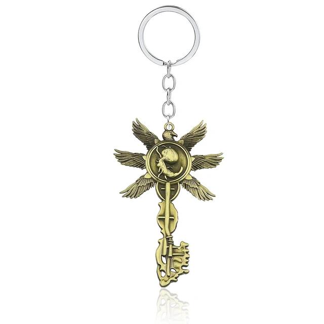 Residents Evils 8 Village Key Chains Vintage Six-Winged Unborn Key Pendant Keychain for Women Men Keyring Jewelry