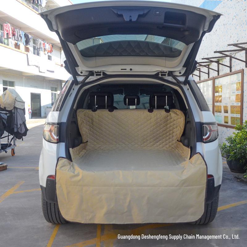 Wodoodporna i plamoodporna mata dla zwierząt do bagażnika samochodu - Odporna na zarysowania i zabrudzenia konstrukcja do sedanów i SUV-ów.