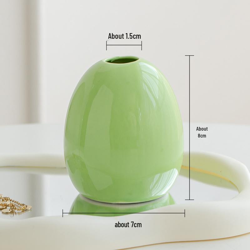Small Daisy Artificial Flower in Cream Ceramic Vase - Ins Style Tulip for Living Room or Bedroom Decoration.
