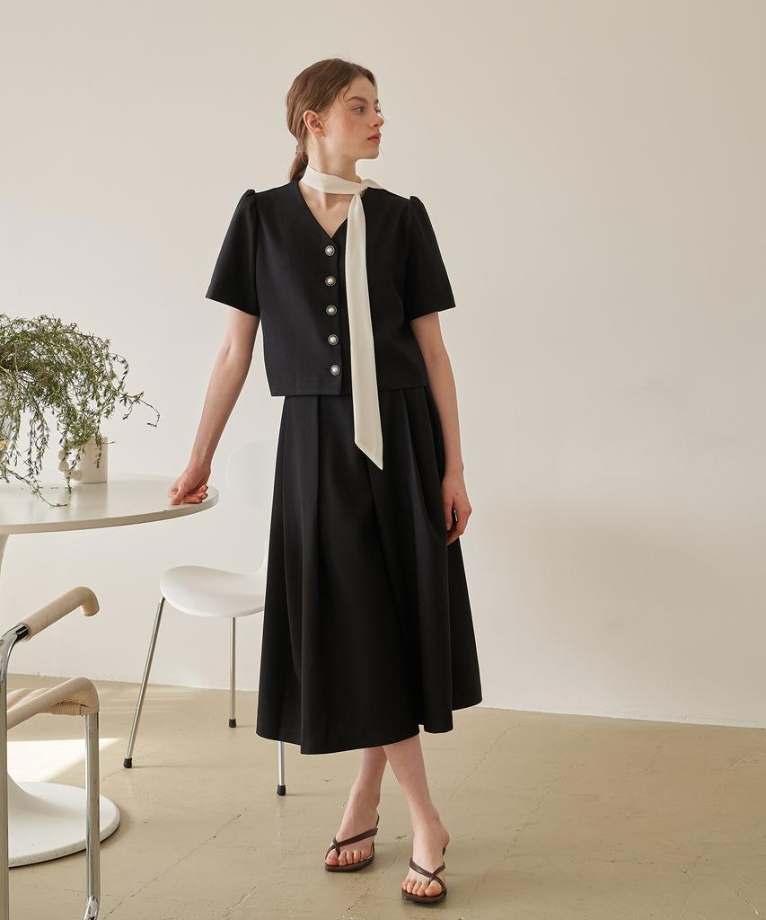 Peullobeu Bloom Flare Skirt (Bk)