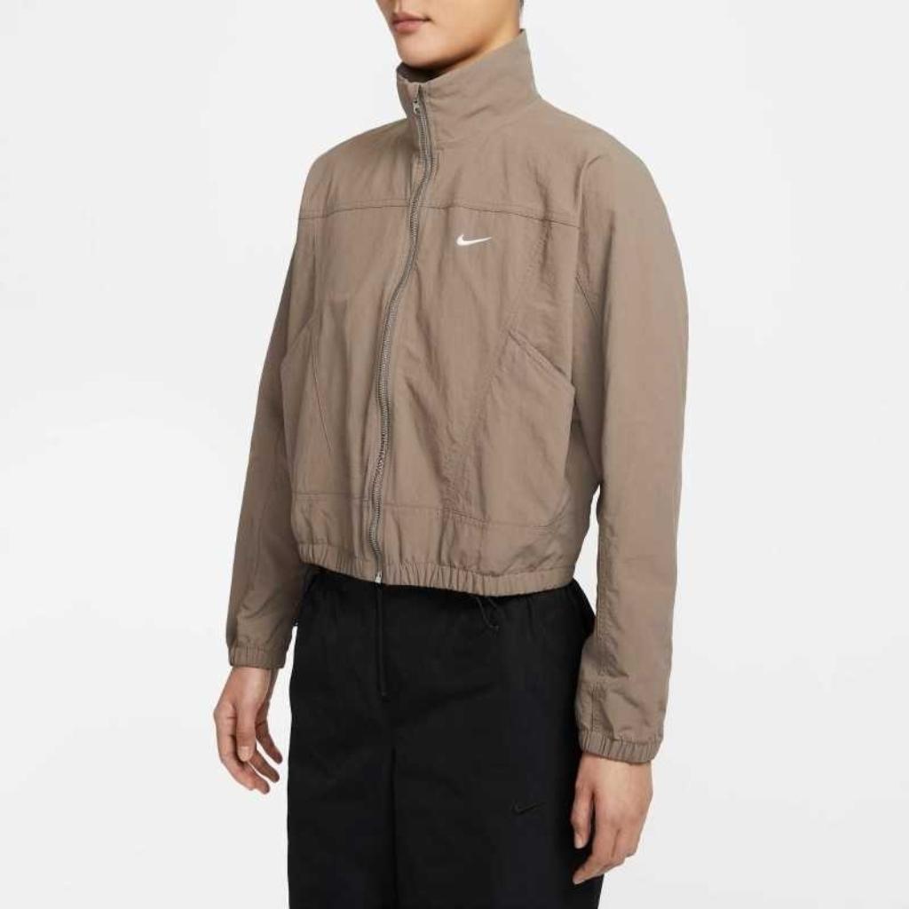 Nike Sportswear Nsw Evrthng Wvn Rpl Uv Stand Collar Comfortable Long Sleeve Jacket Women Jackets Brown HJ1000233