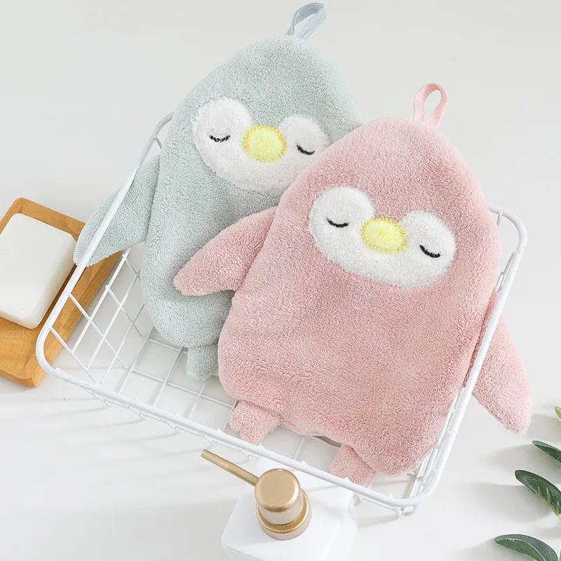1Pc Cute Cartoon Penguin Hand Towel Soft Coral Velvet Absorbent Hanging Home Kitchen Cloth Kids Gift