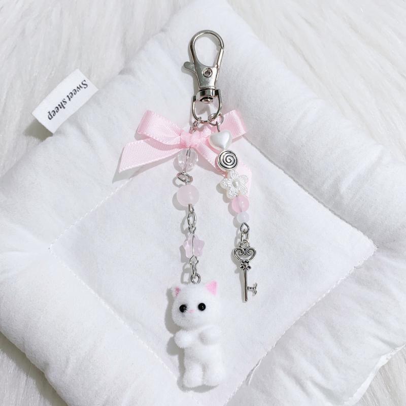 

1 шт. Y2K Брелок с бантом, милый мультяшный брелок с флокированным котом для женщин, девочек, подвеска для украшения сумки, рюкзака, подарок белый
