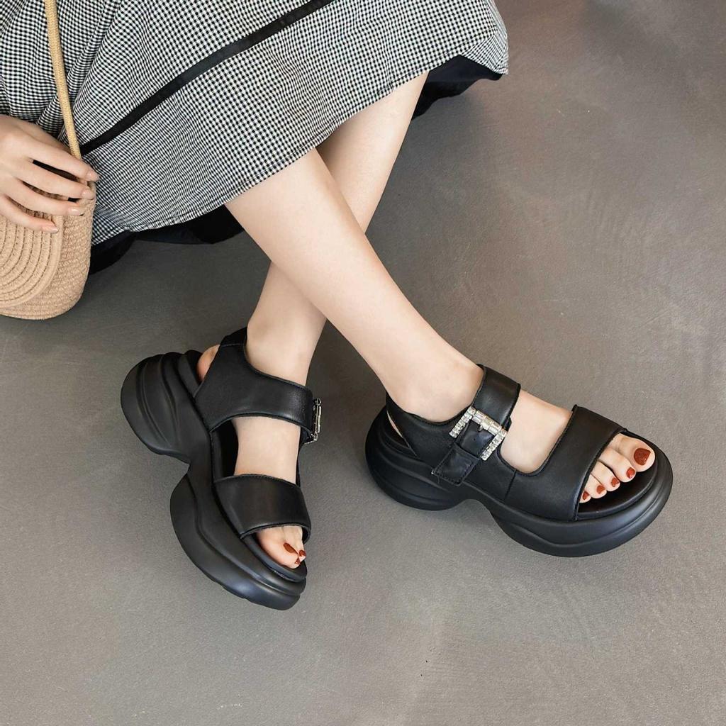 Thick-soled heightening small man with sandals women's 2025 summer new versatile casual open-toed high-heeled Roman shoes
