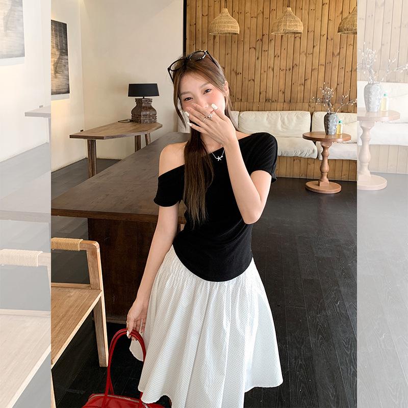 Summer 2026 One-Shoulder Waist-Cinching Knitted Top